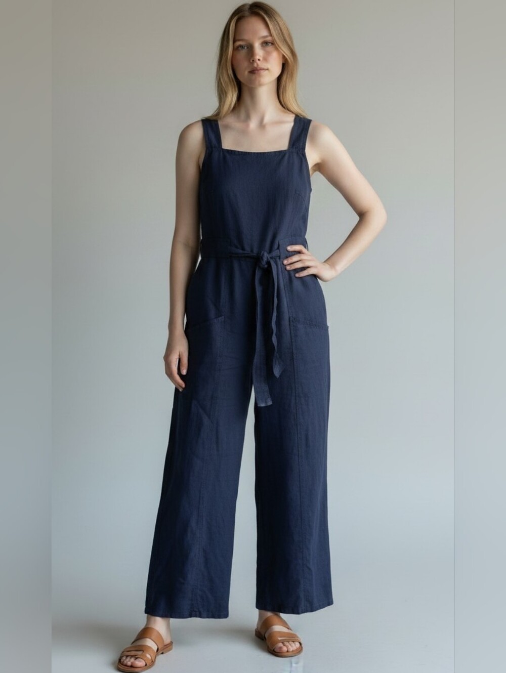 Women’s Navy Blue Wide-Leg Linen-Blend Slightly Cropped Overalls, Medium